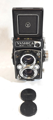 Vintage yashica mat 124 tlr - vintage,