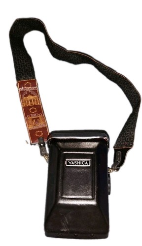 Kamera ist eine - , yashica