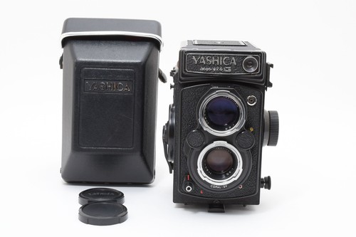 Near mint yashica mat - yashica,